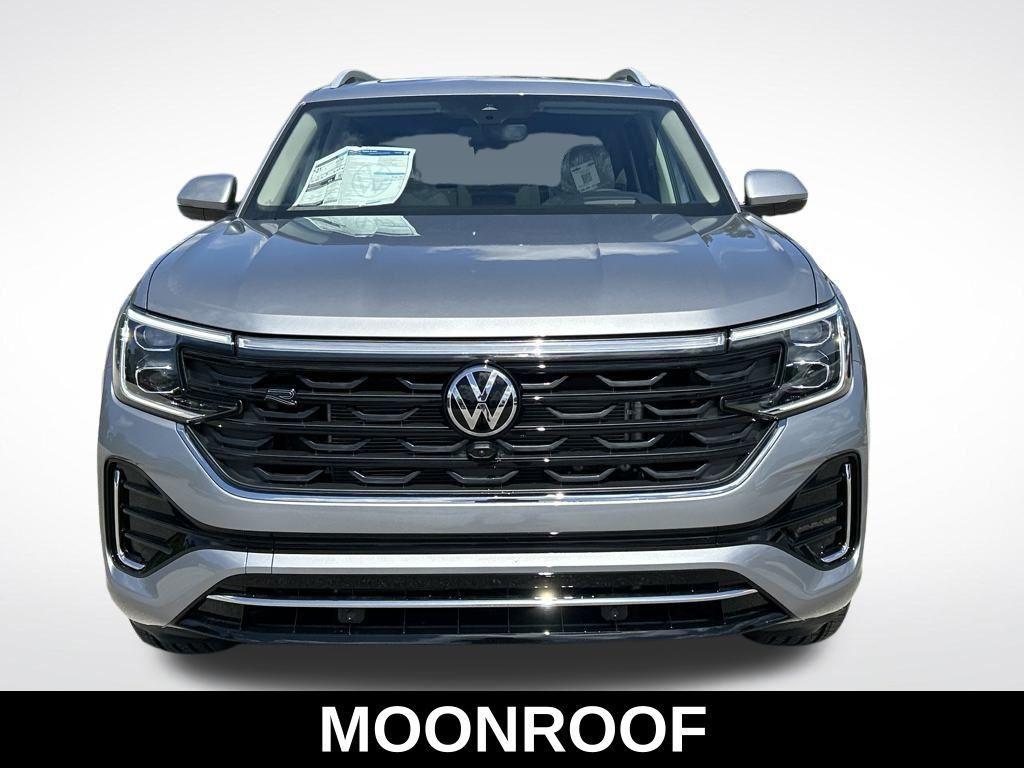 new 2025 Volkswagen Atlas car, priced at $47,766
