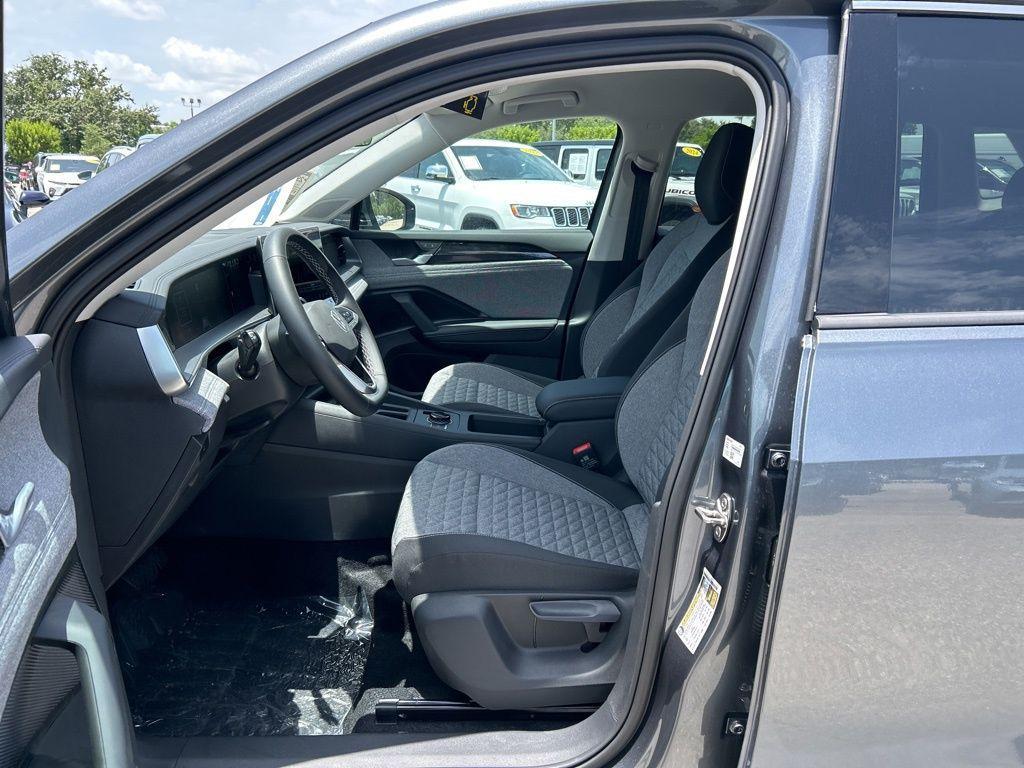 new 2025 Volkswagen Tiguan car, priced at $28,520
