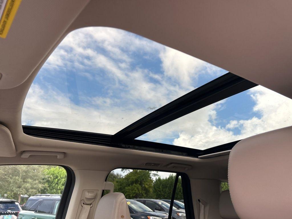 used 2024 Ford Expedition Max car, priced at $43,995