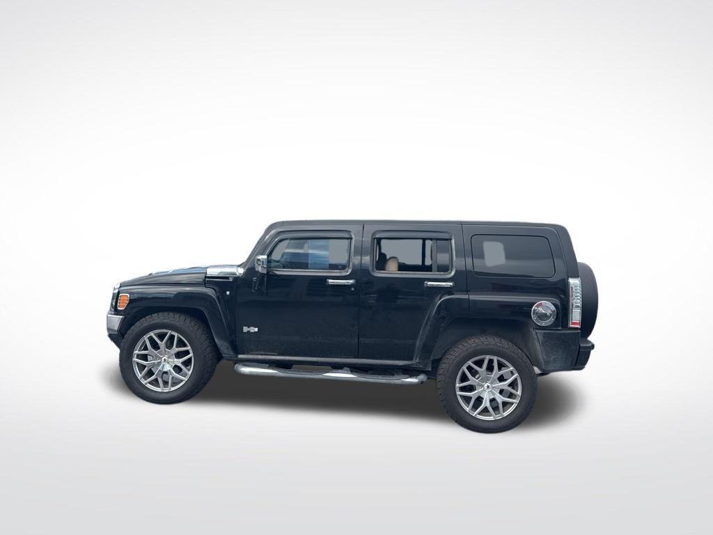 used 2009 Hummer H3 car, priced at $7,735