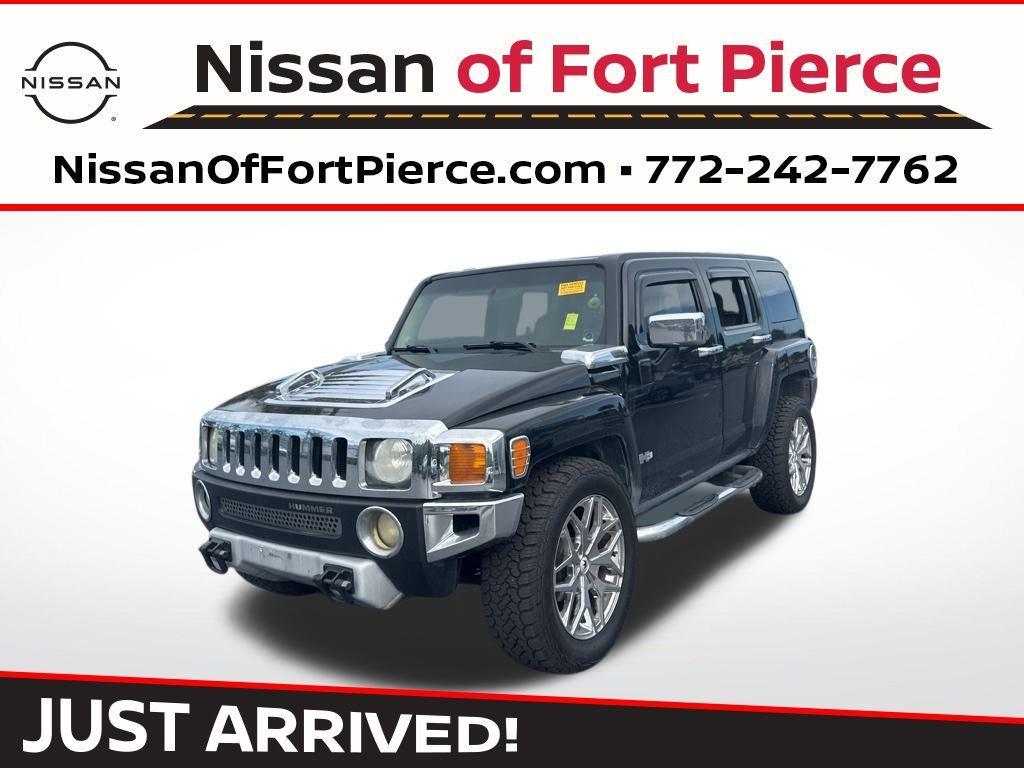 used 2009 Hummer H3 car, priced at $7,735