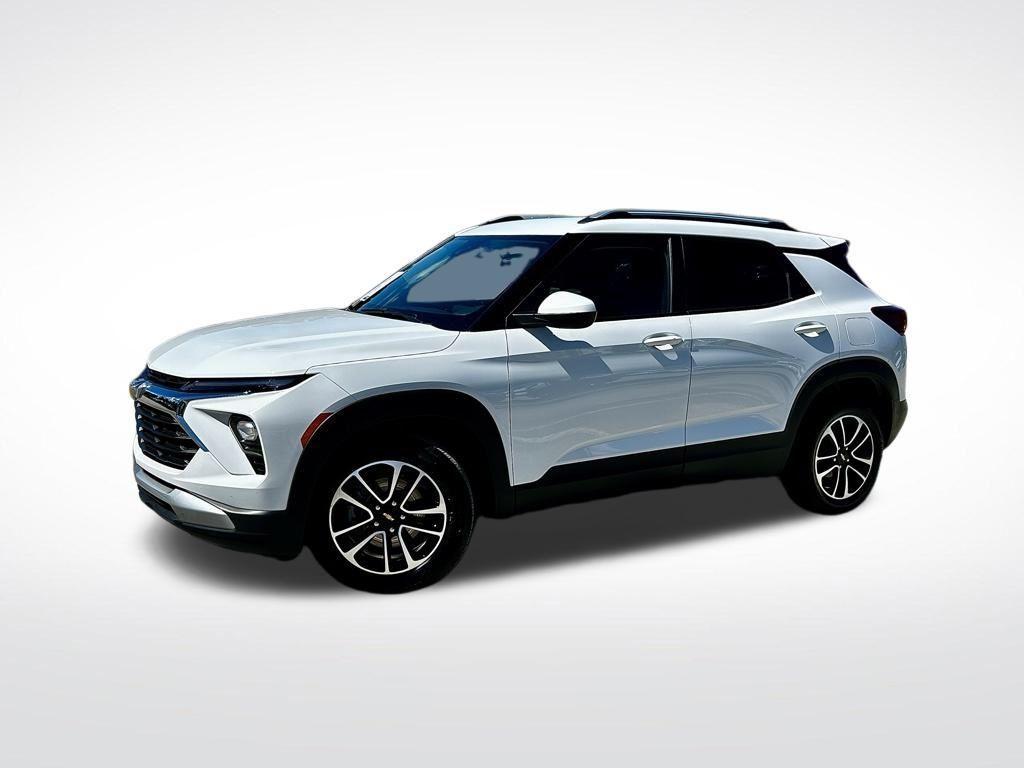 used 2024 Chevrolet TrailBlazer car, priced at $19,598