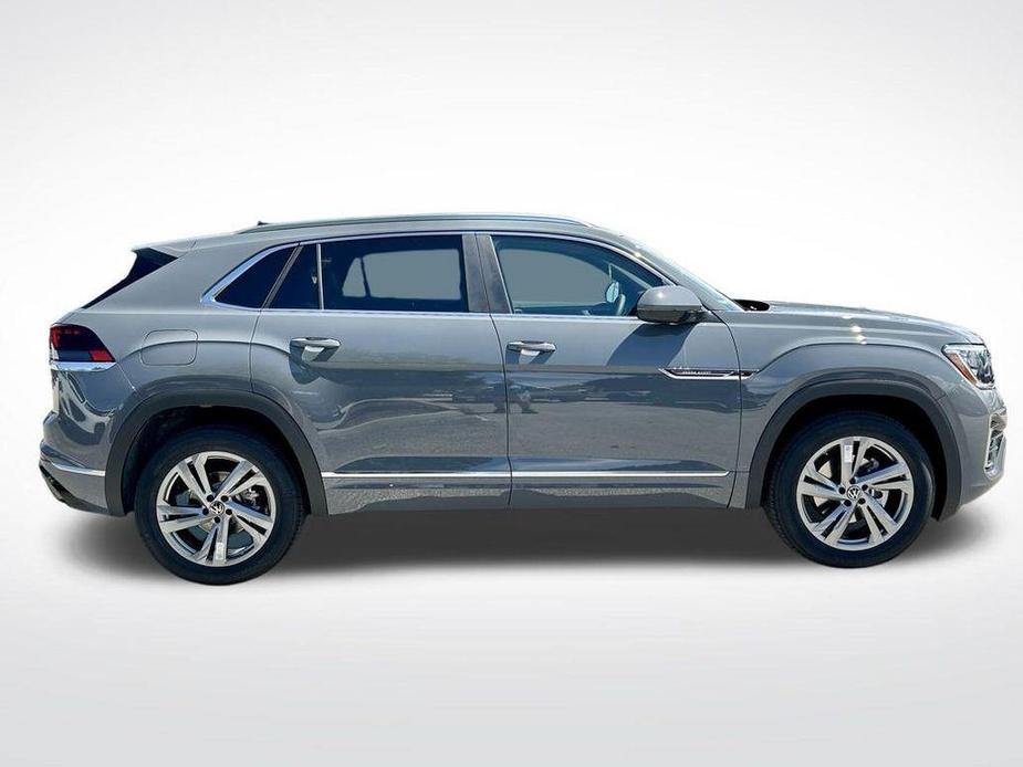 new 2024 Volkswagen Atlas Cross Sport car, priced at $46,498