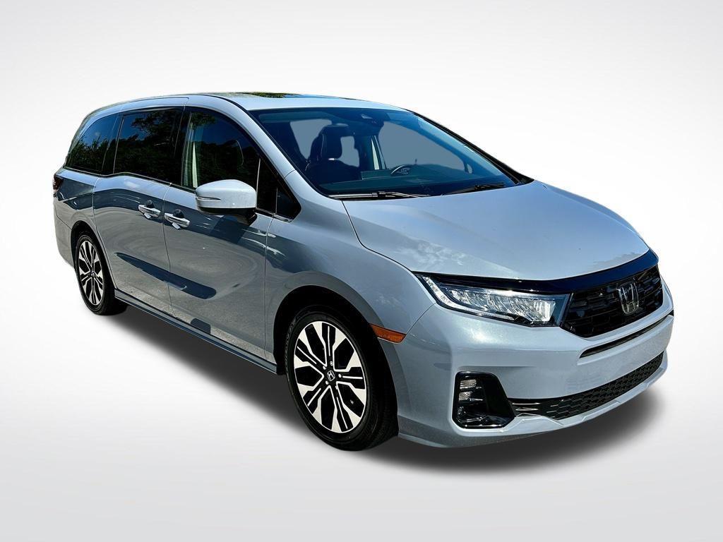 used 2025 Honda Odyssey car, priced at $46,391