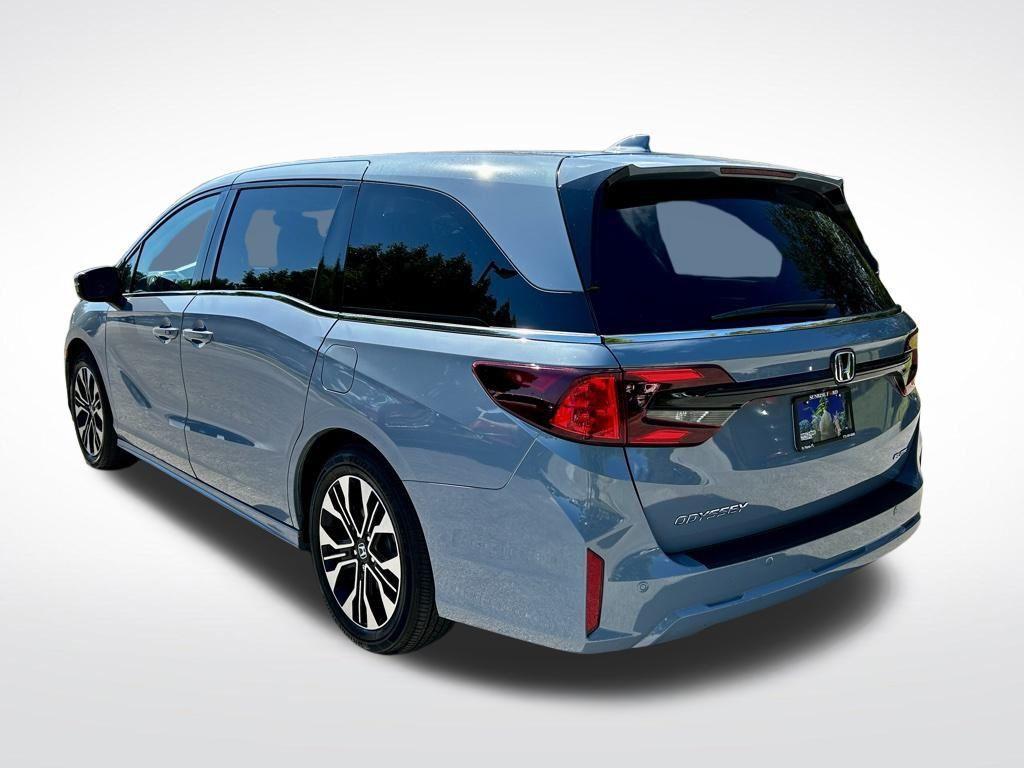 used 2025 Honda Odyssey car, priced at $46,391