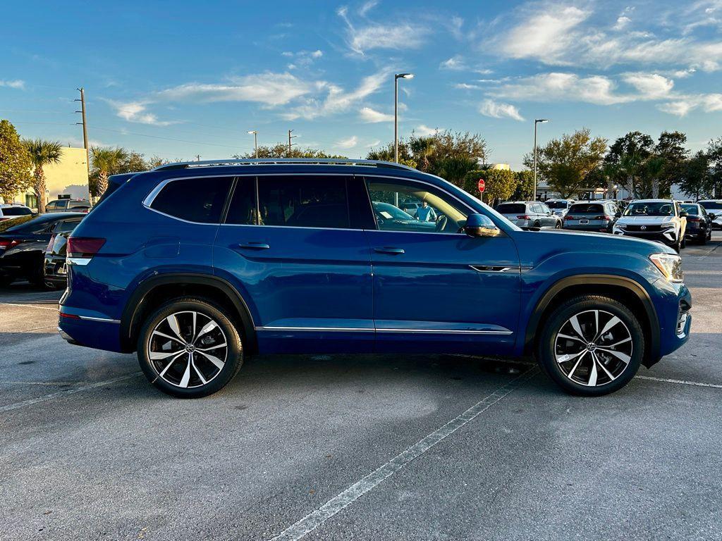 new 2025 Volkswagen Atlas car, priced at $50,374