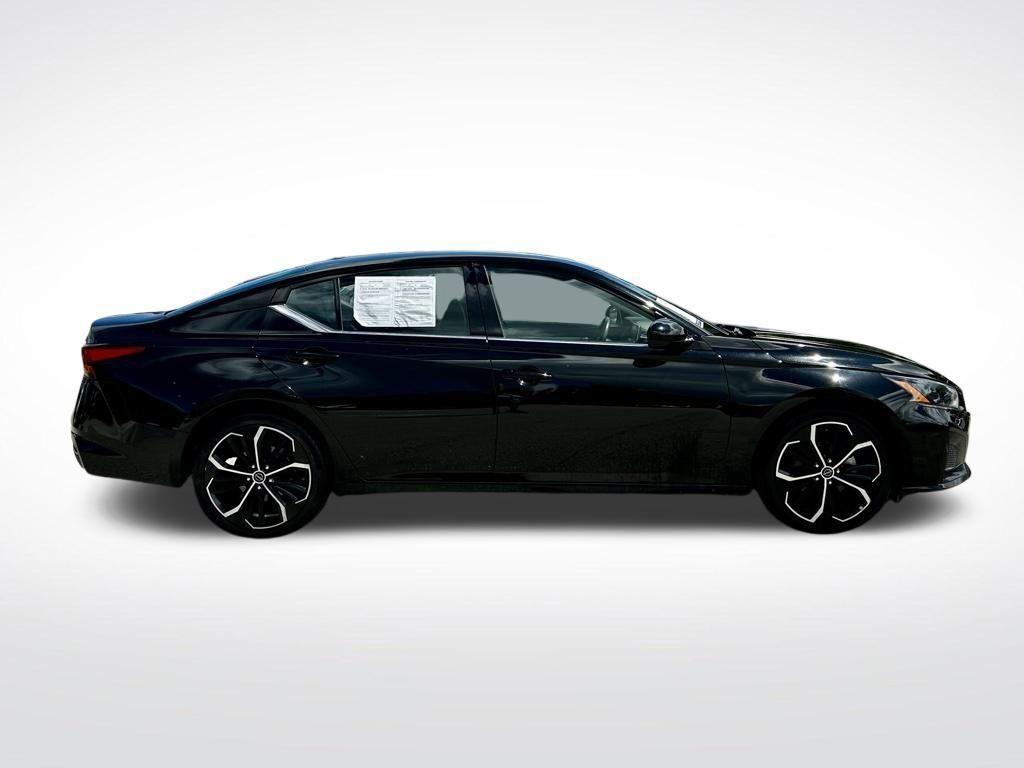 used 2023 Nissan Altima car, priced at $17,998