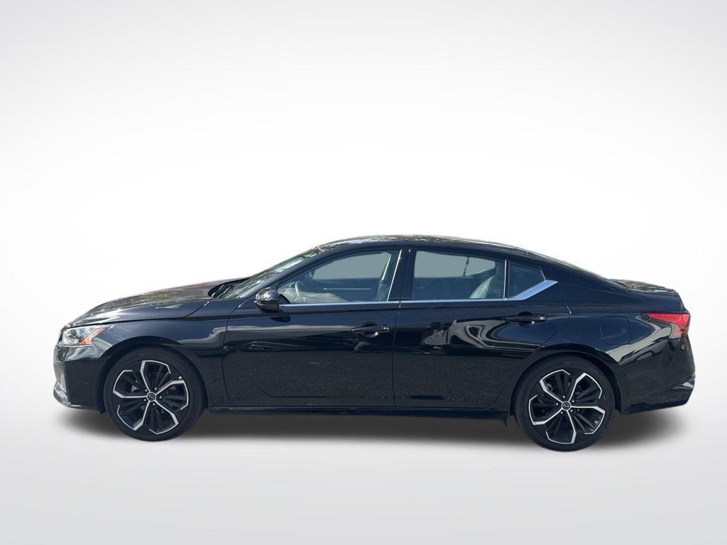 used 2023 Nissan Altima car, priced at $18,921