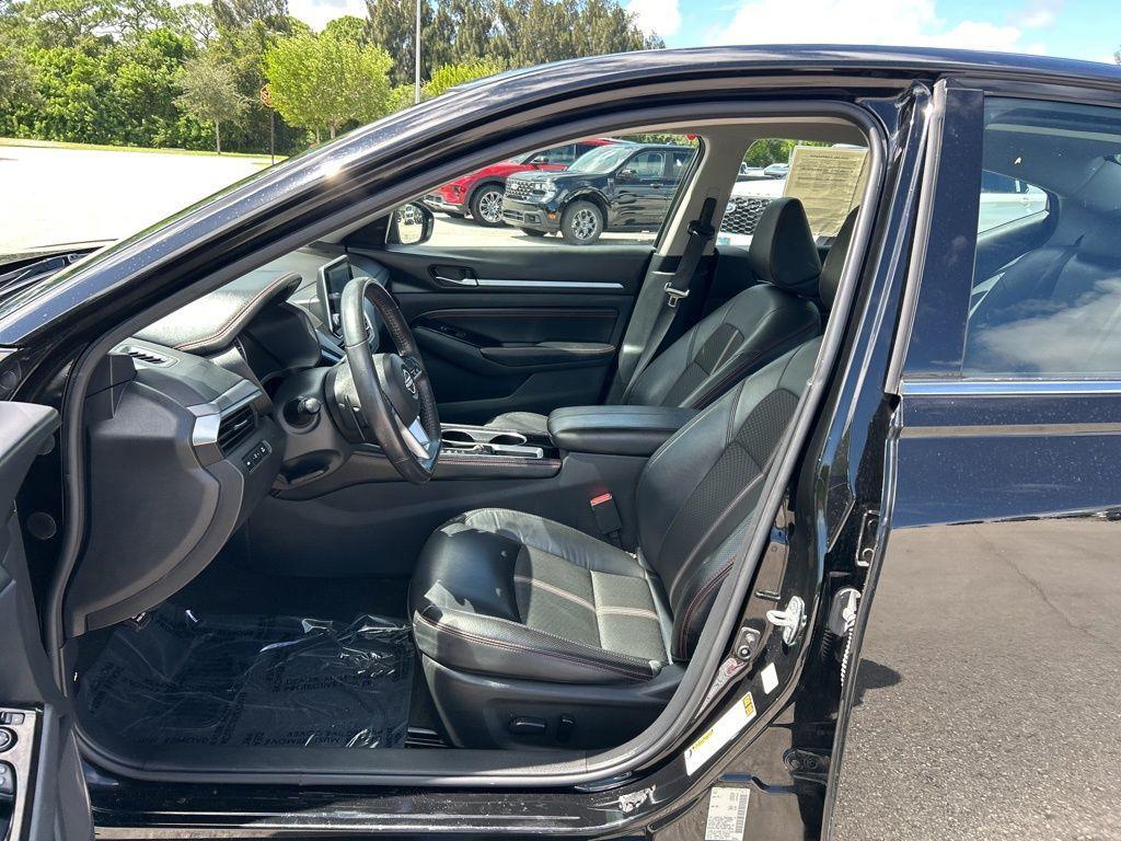used 2023 Nissan Altima car, priced at $17,998