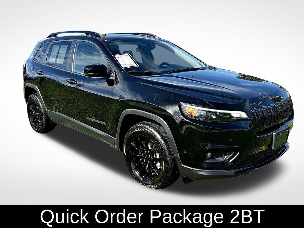 used 2023 Jeep Cherokee car, priced at $20,652