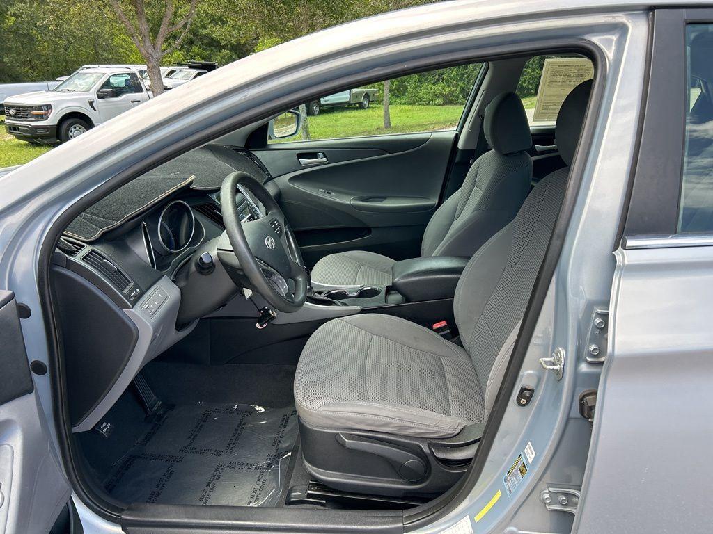 used 2011 Hyundai Sonata car, priced at $3,599