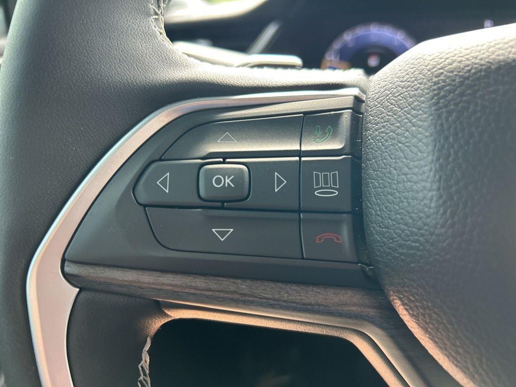 used 2024 Jeep Grand Cherokee L car, priced at $37,999