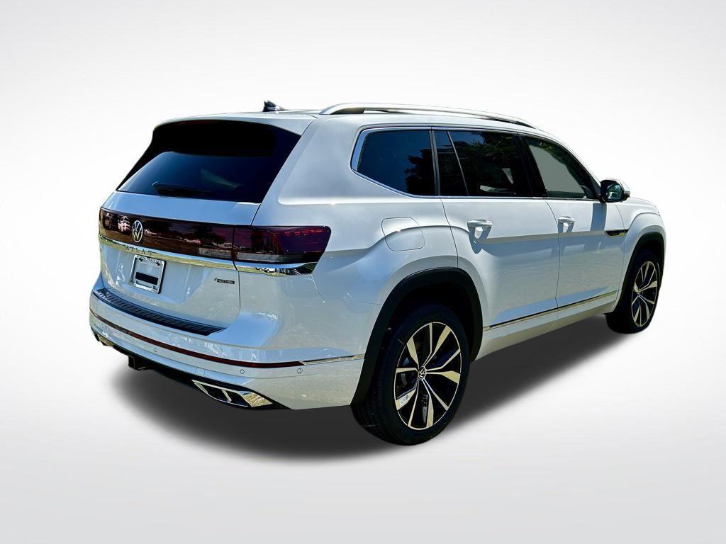 new 2025 Volkswagen Atlas car, priced at $46,071