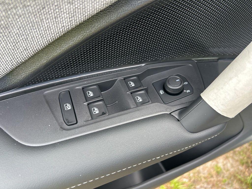 new 2026 Volkswagen Tiguan car, priced at $30,381