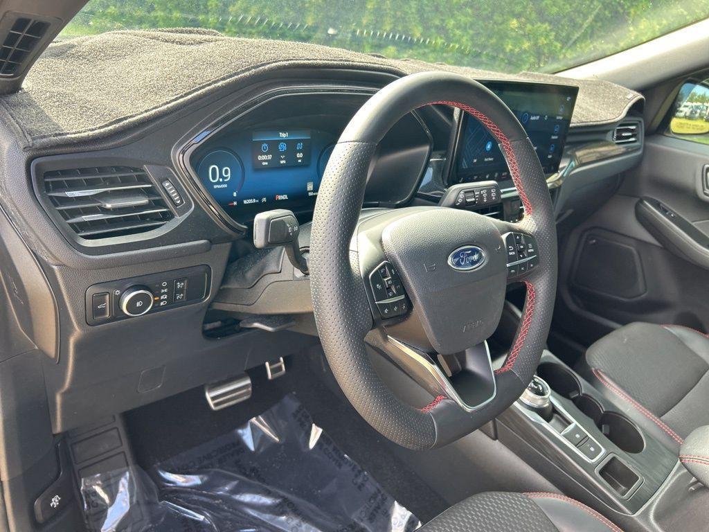 used 2023 Ford Escape car, priced at $23,298