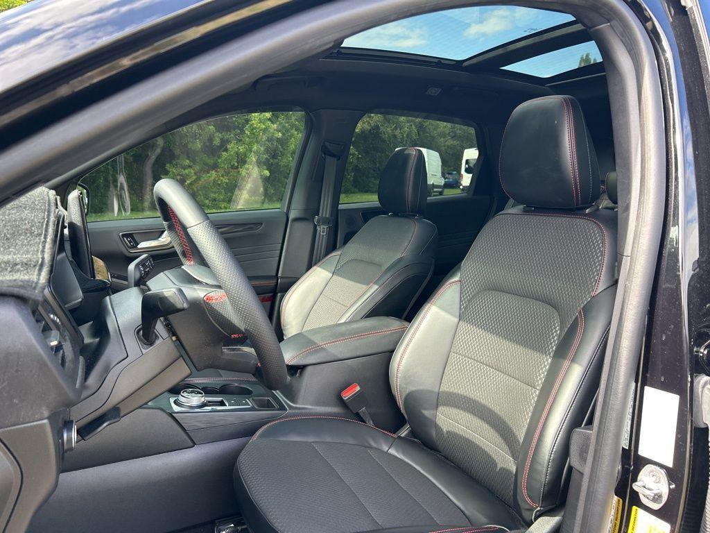 used 2023 Ford Escape car, priced at $23,298