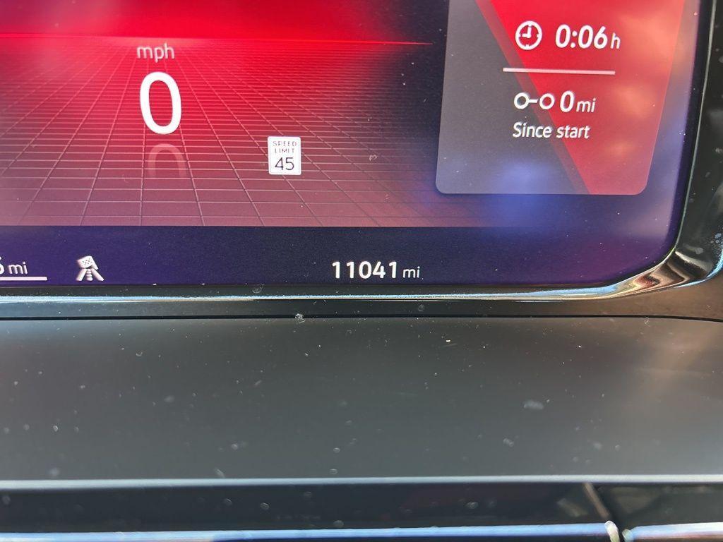 new 2025 Volkswagen Atlas car, priced at $45,661