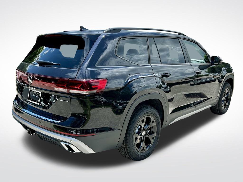 new 2025 Volkswagen Atlas car, priced at $41,651