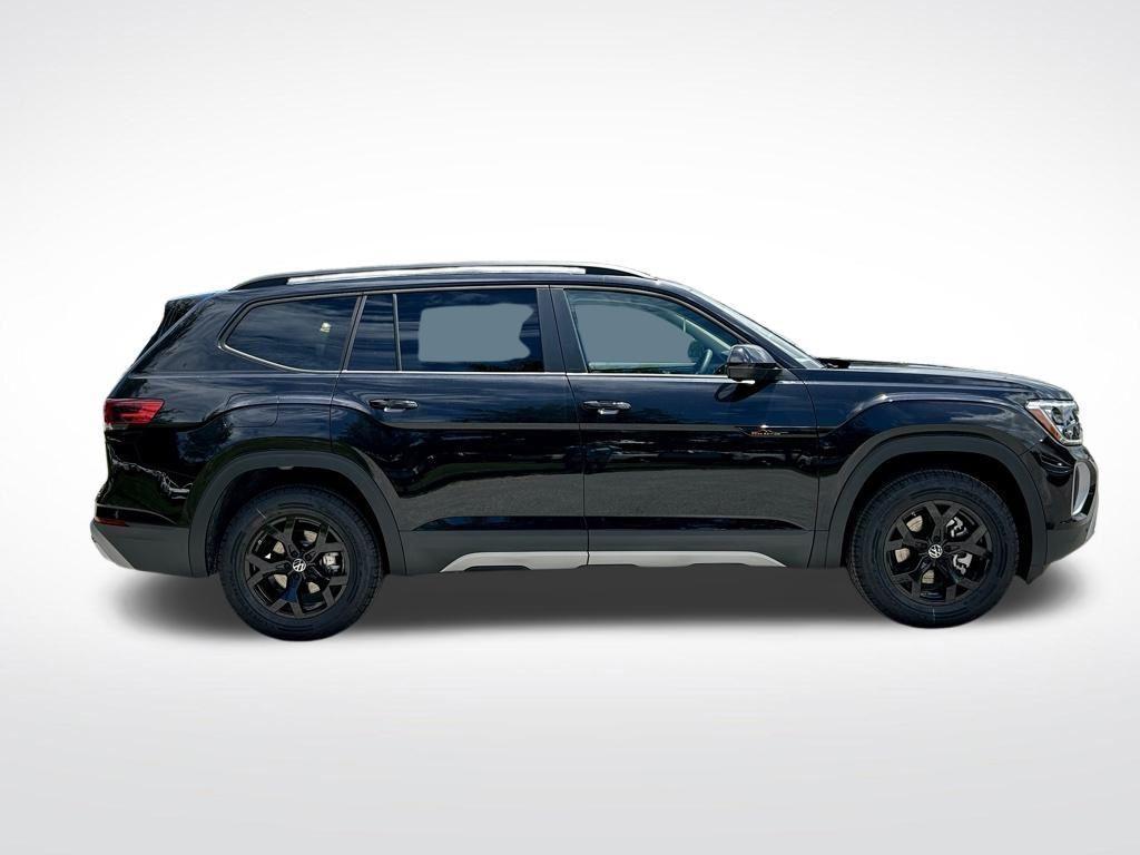 new 2025 Volkswagen Atlas car, priced at $41,651