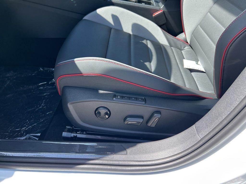 new 2025 Volkswagen Golf GTI car, priced at $40,276