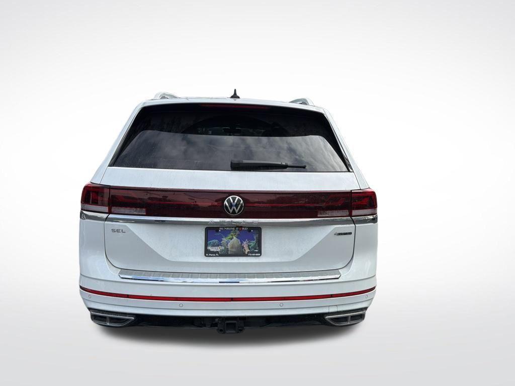 used 2024 Volkswagen Atlas car, priced at $39,995