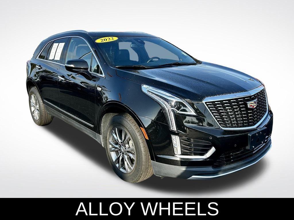 used 2022 Cadillac XT5 car, priced at $29,676