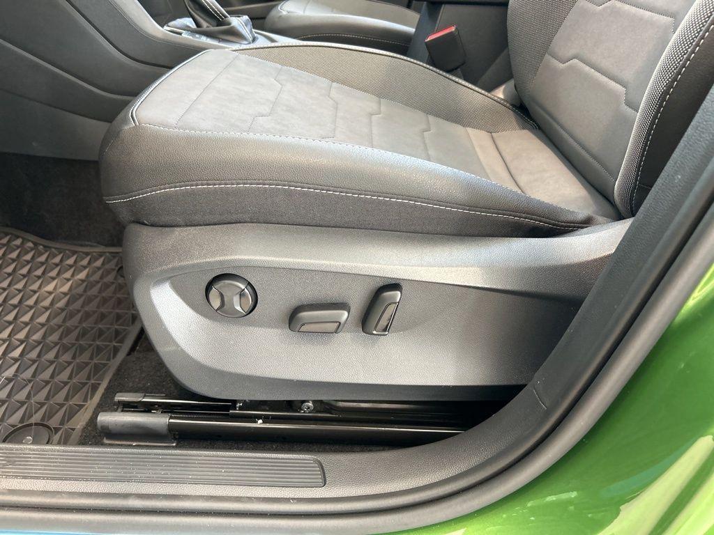 new 2025 Volkswagen Taos car, priced at $27,821