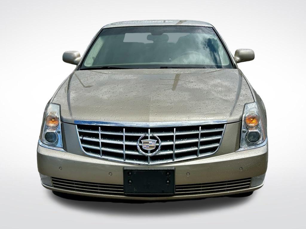 used 2006 Cadillac DTS car, priced at $5,817