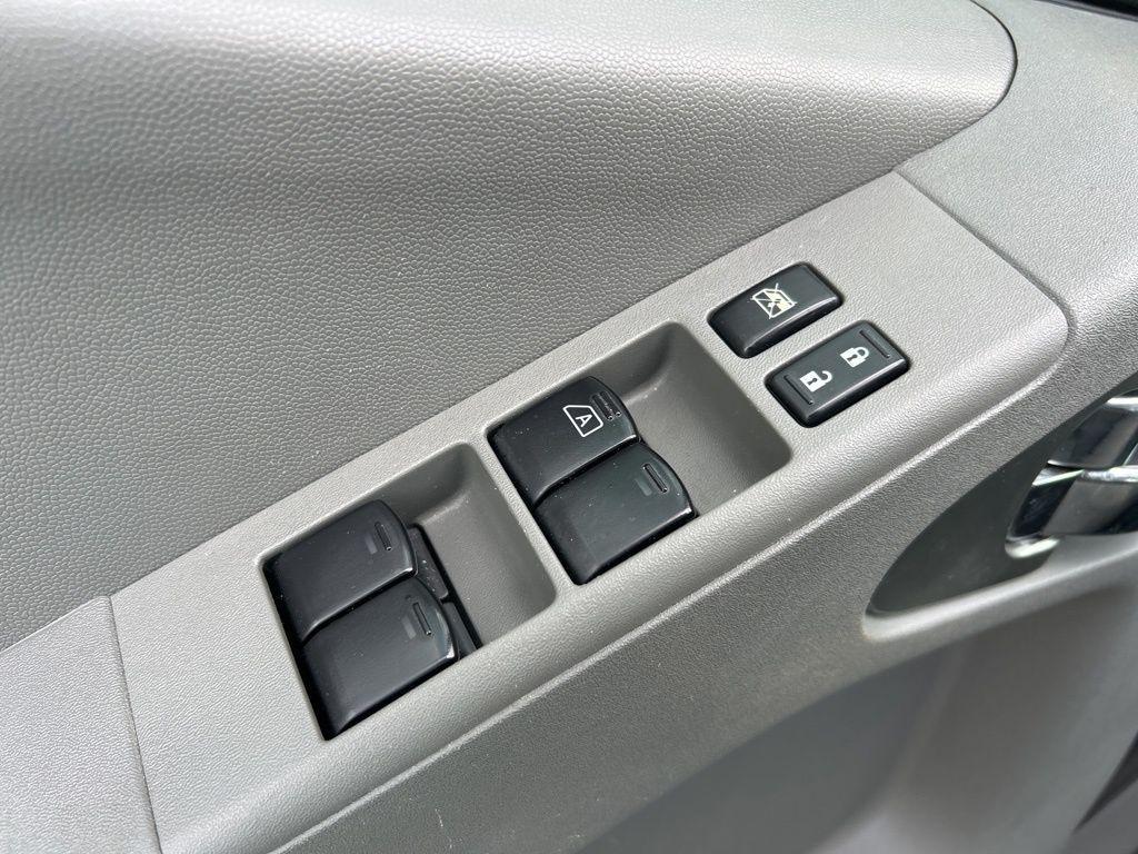 used 2021 Nissan Frontier car, priced at $20,995