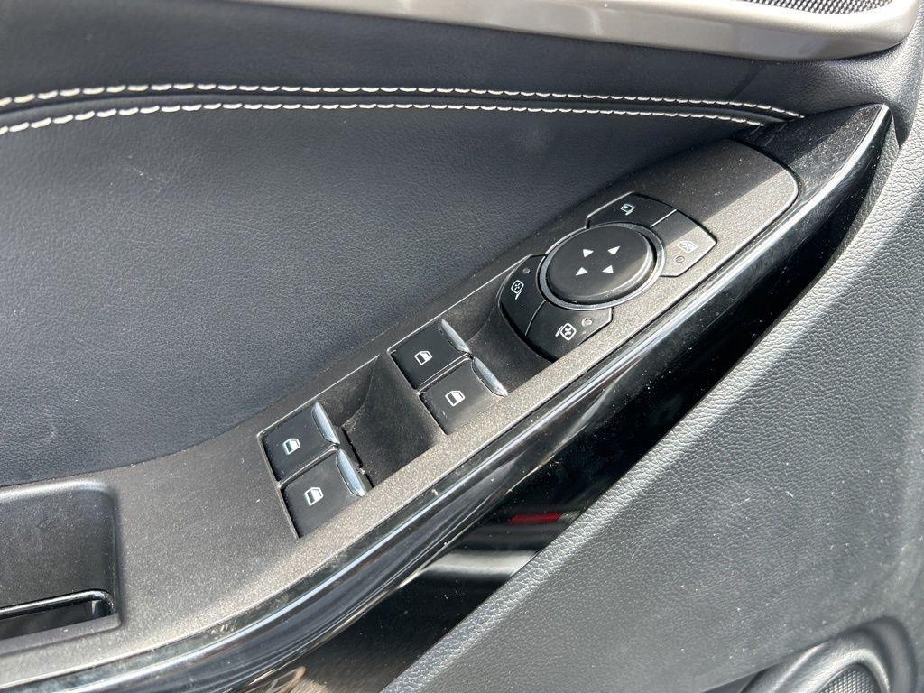 used 2023 Ford Explorer car, priced at $40,782