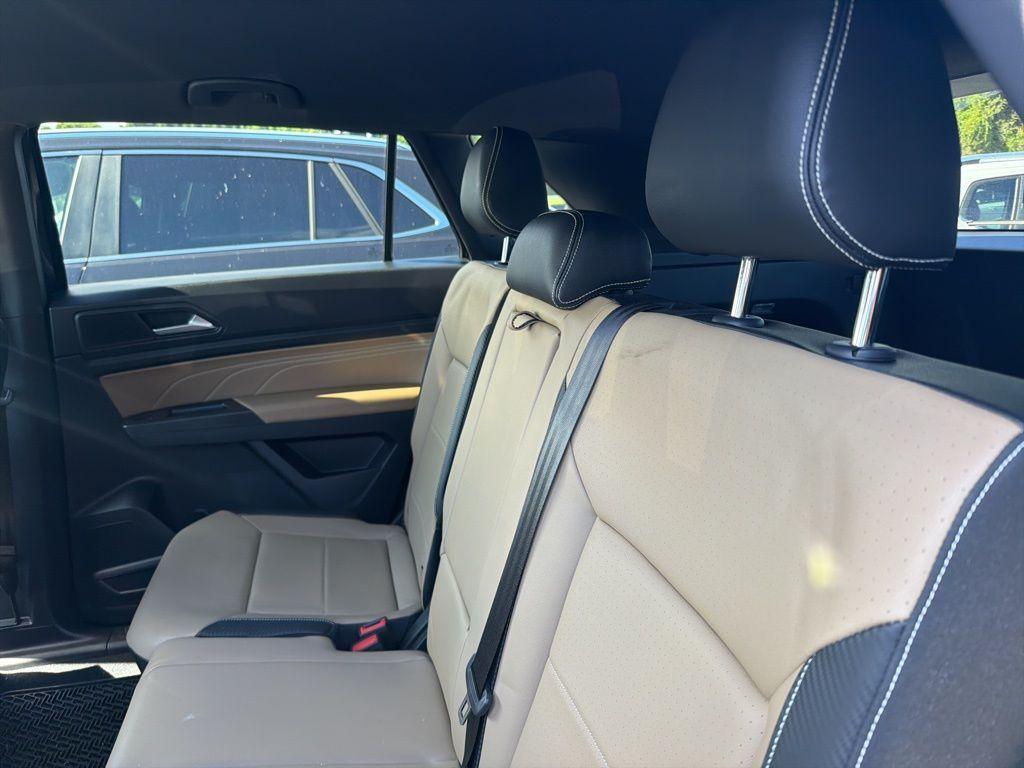 used 2023 Volkswagen Atlas Cross Sport car, priced at $26,595