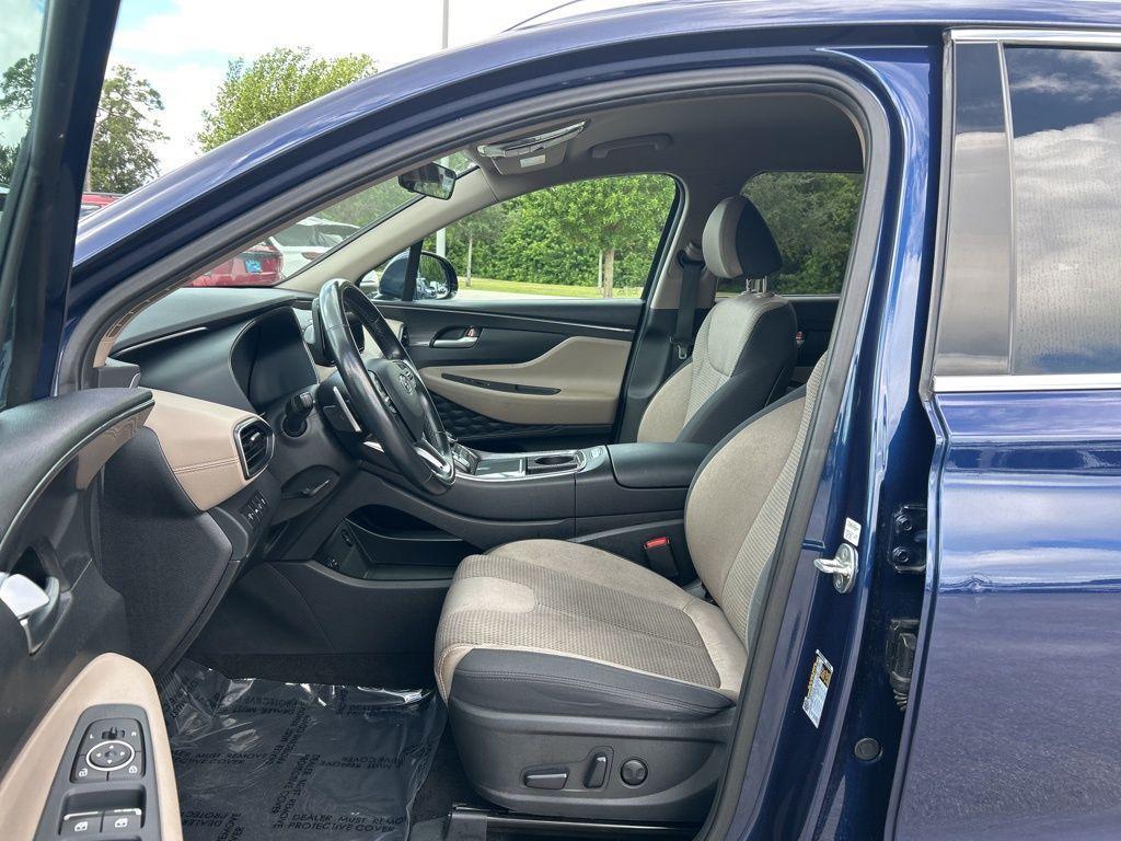 used 2023 Hyundai Santa Fe car, priced at $18,098