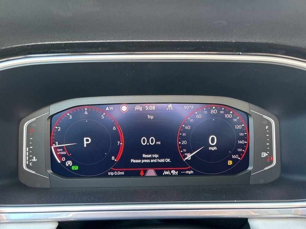 new 2025 Volkswagen Taos car, priced at $32,550