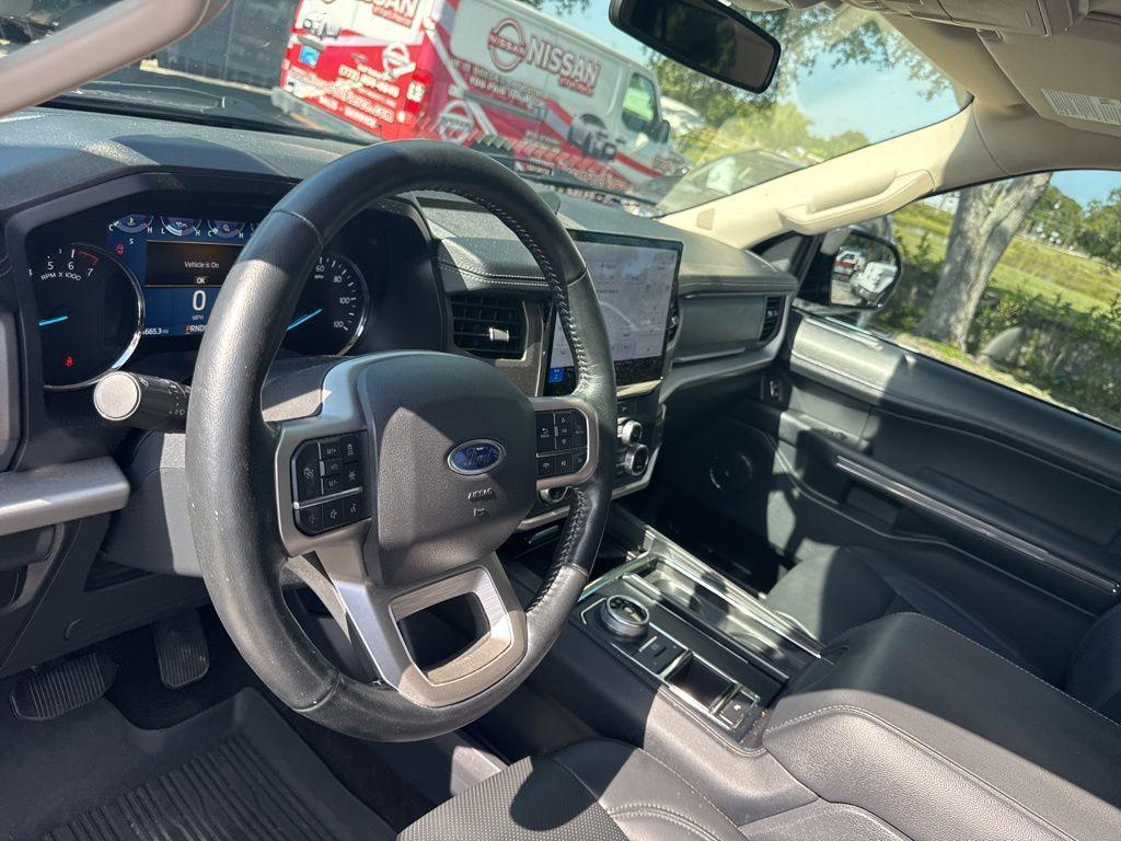 used 2022 Ford Expedition car, priced at $41,521