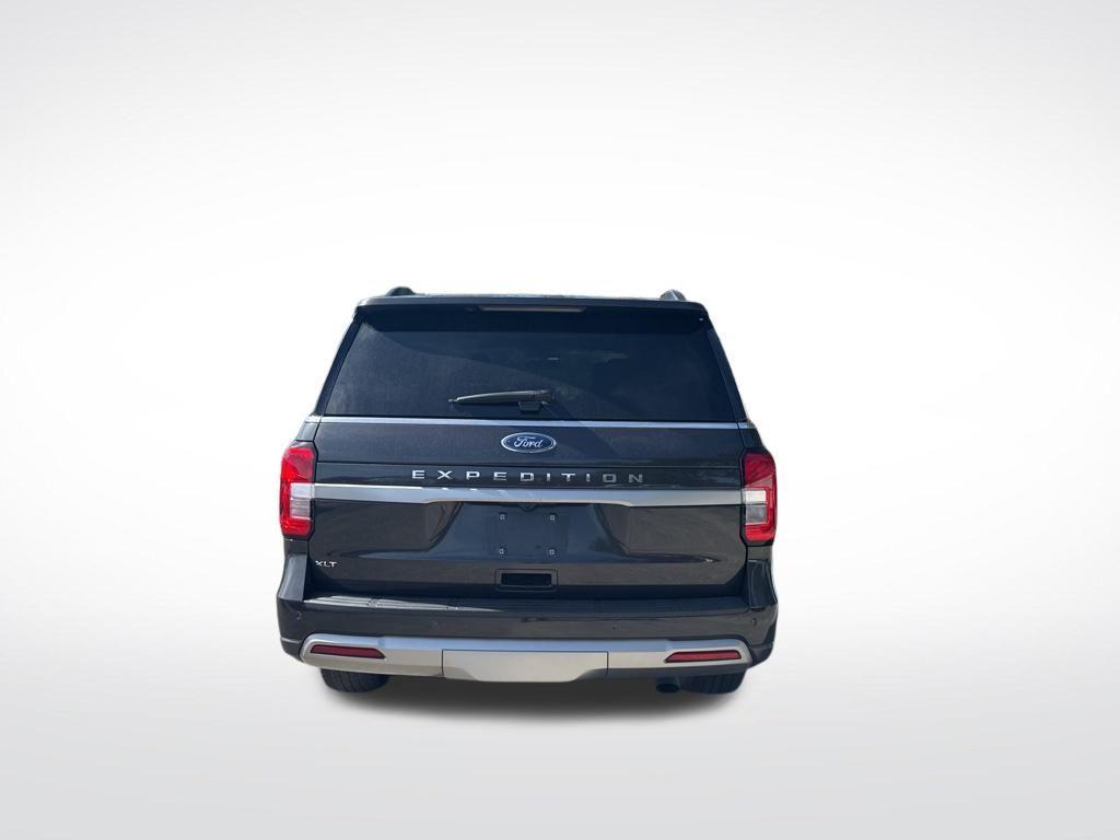 used 2022 Ford Expedition car, priced at $41,521