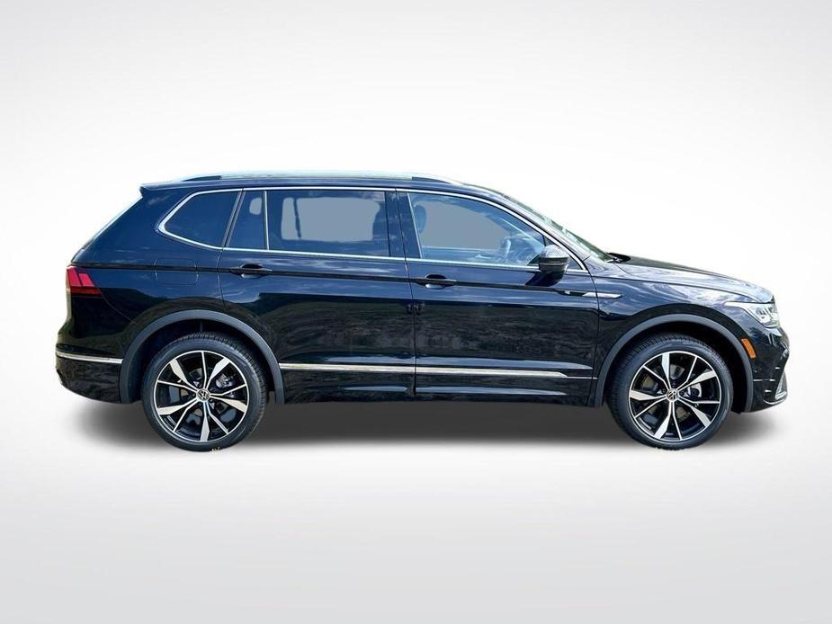 new 2024 Volkswagen Tiguan car, priced at $36,328