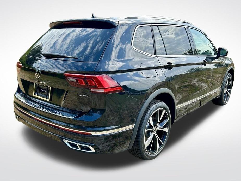 new 2024 Volkswagen Tiguan car, priced at $36,328