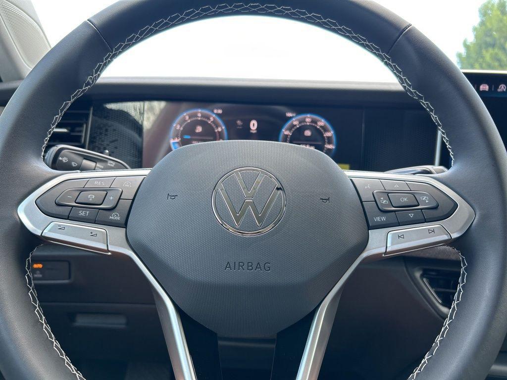 new 2025 Volkswagen Tiguan car, priced at $29,950