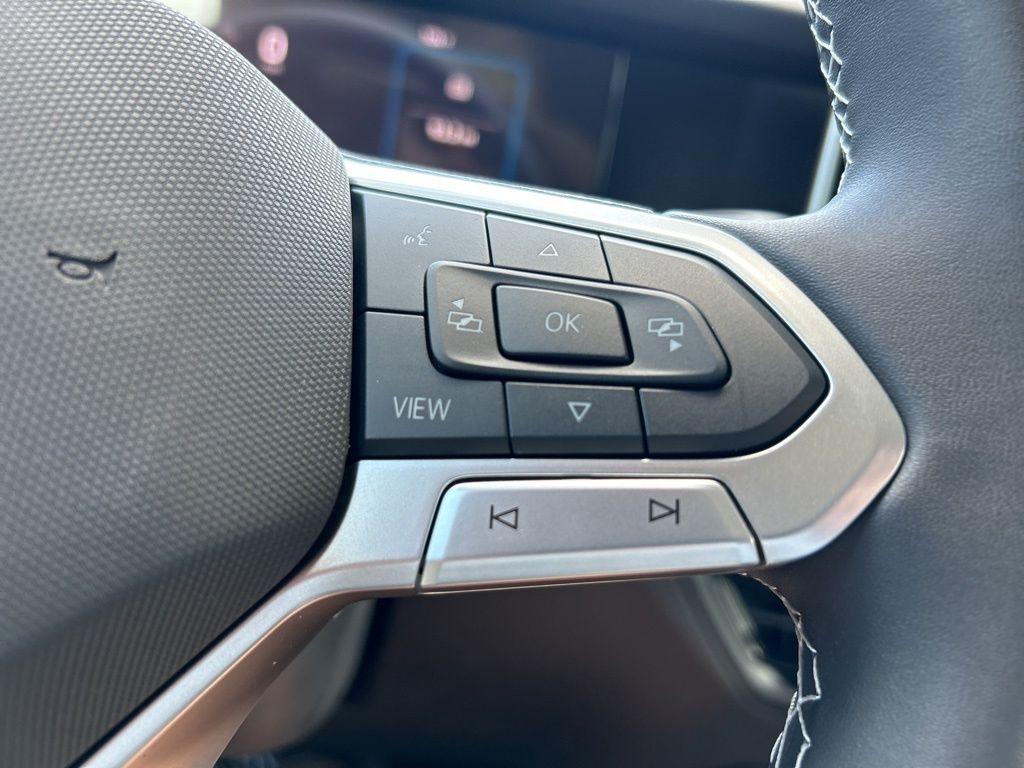 new 2025 Volkswagen Tiguan car, priced at $29,950