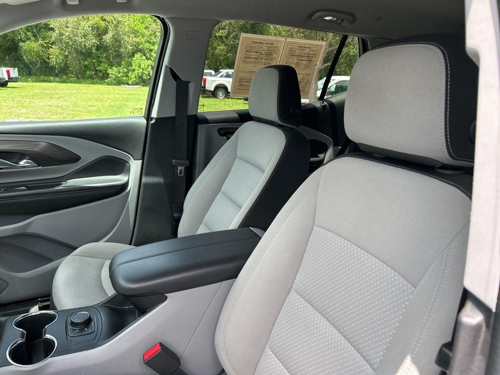 used 2024 GMC Terrain car, priced at $20,965