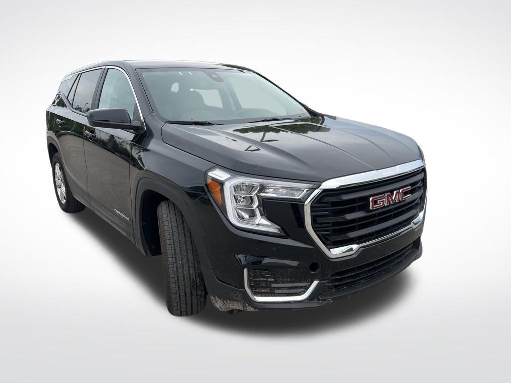 used 2024 GMC Terrain car, priced at $21,322