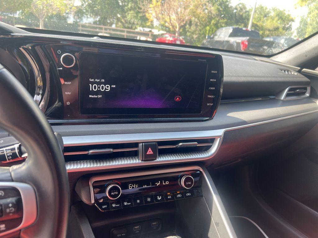 used 2023 Kia K5 car