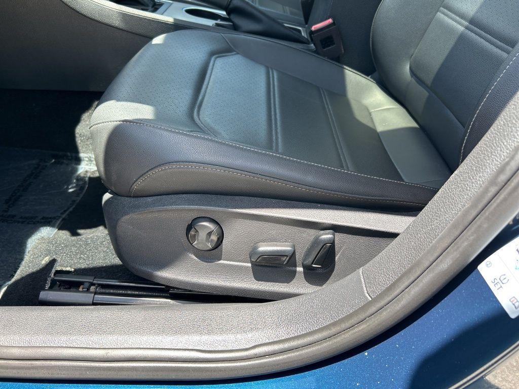 used 2022 Volkswagen Passat car, priced at $15,747