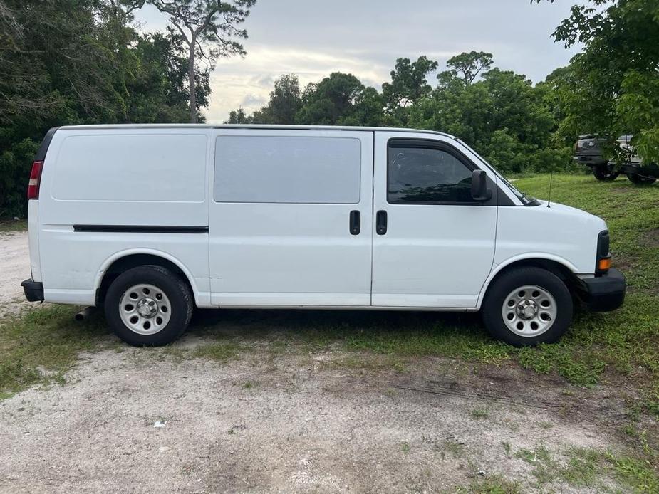 used 2009 Chevrolet Express 1500 car