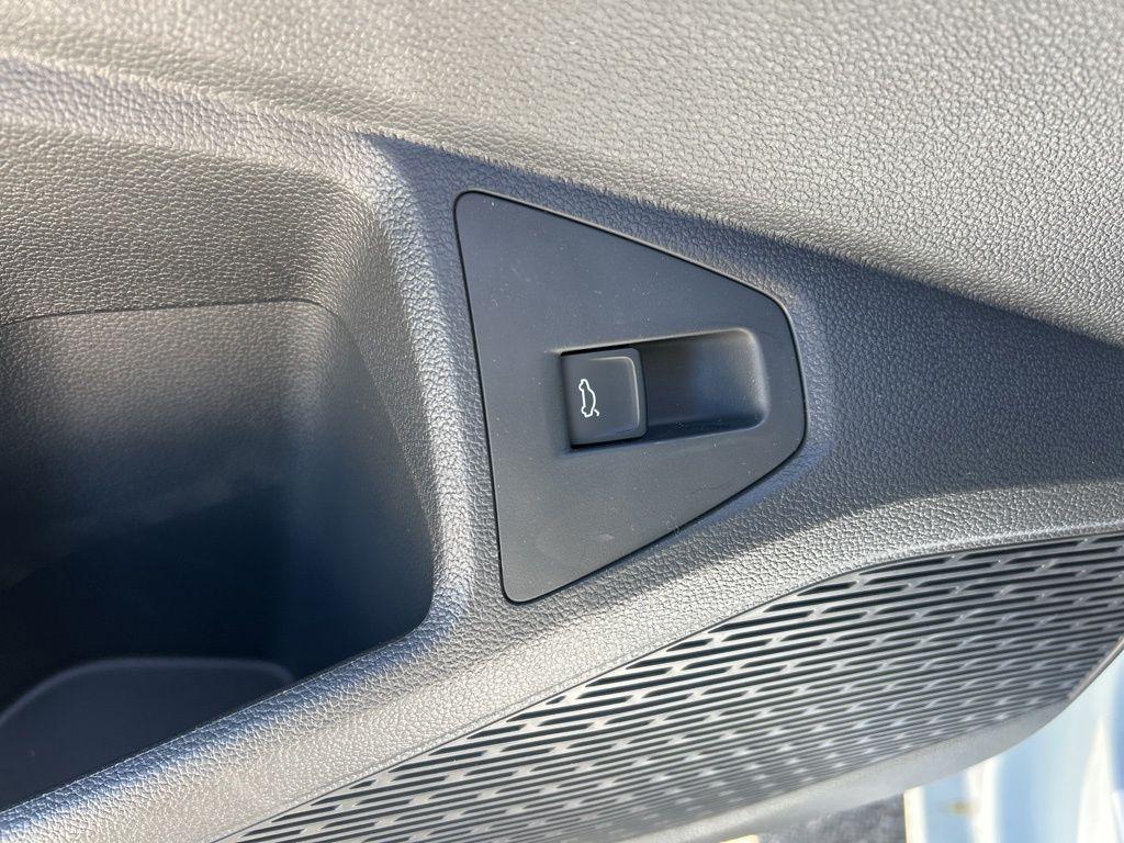new 2025 Volkswagen Jetta car, priced at $23,139