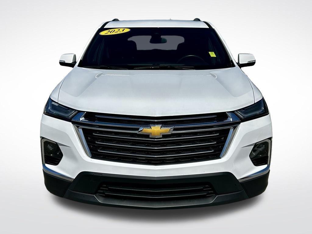 used 2023 Chevrolet Traverse car, priced at $30,525