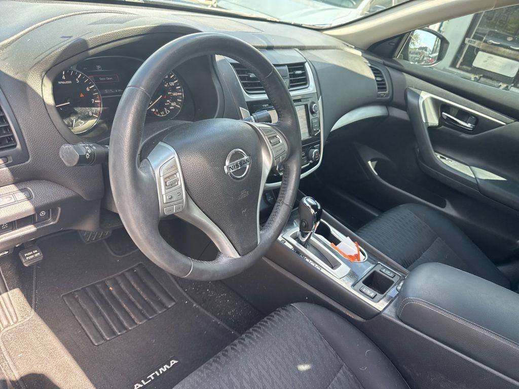 used 2018 Nissan Altima car