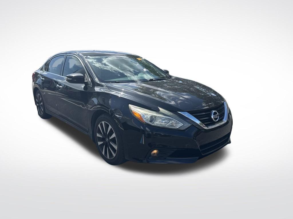 used 2018 Nissan Altima car