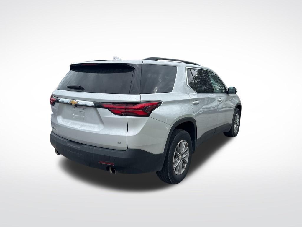 used 2022 Chevrolet Traverse car, priced at $27,216