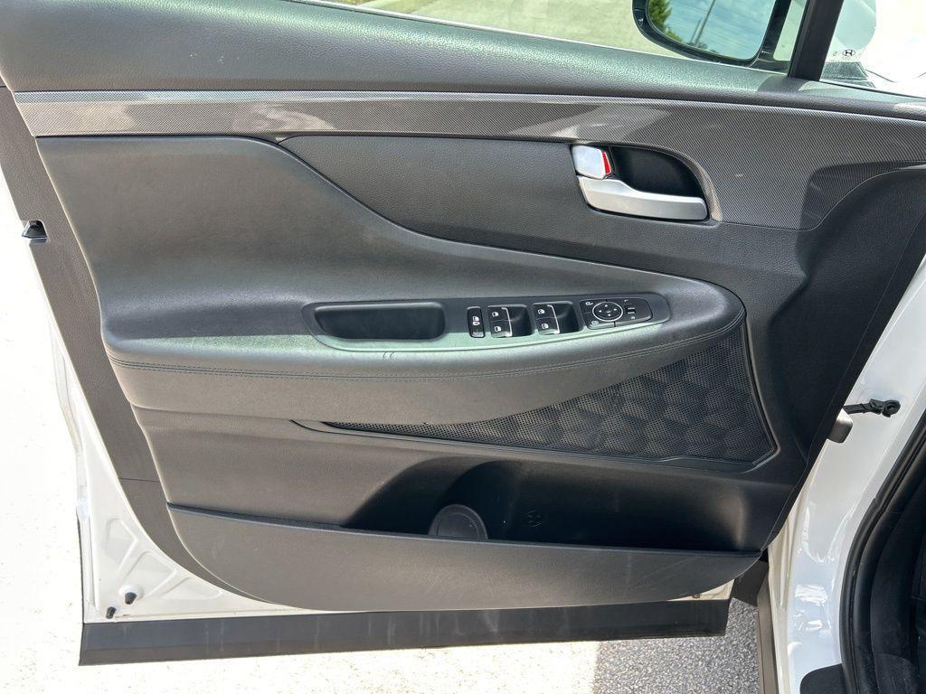 used 2023 Hyundai Santa Fe car, priced at $15,995